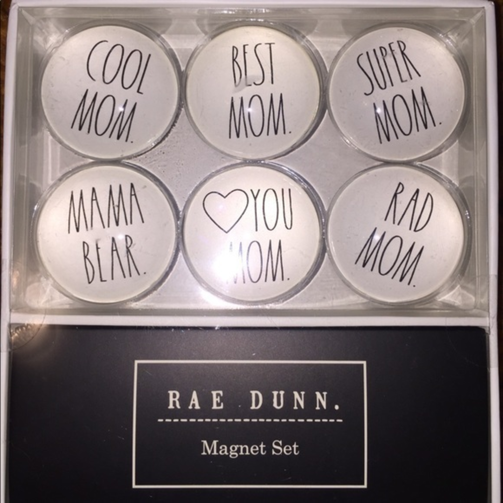 Rae Dunn BEST MOM Magnet Set